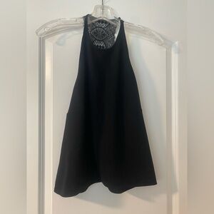 Black open back tanktop with lace